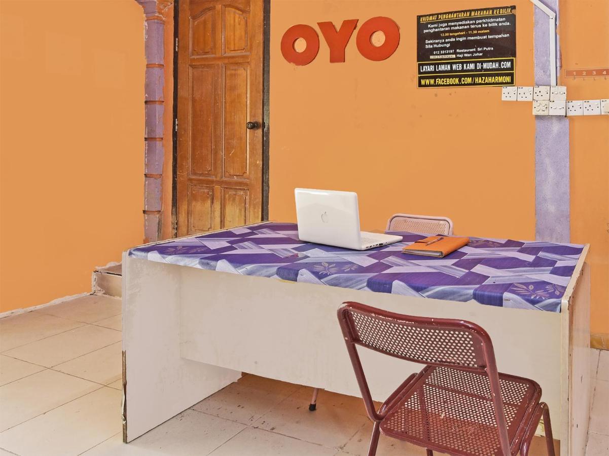 Oyo 90454 Haza Harmoni Guesthouse Kota Bharu Extérieur photo