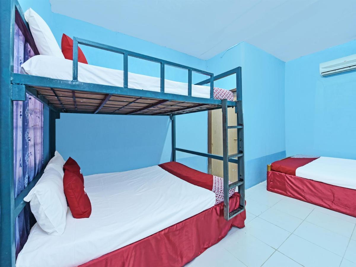 Oyo 90454 Haza Harmoni Guesthouse Kota Bharu Extérieur photo